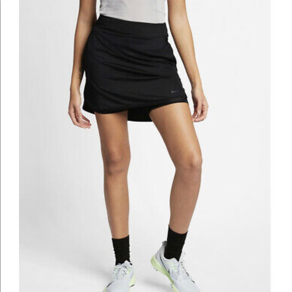 Nike Women’s Golf Skort
